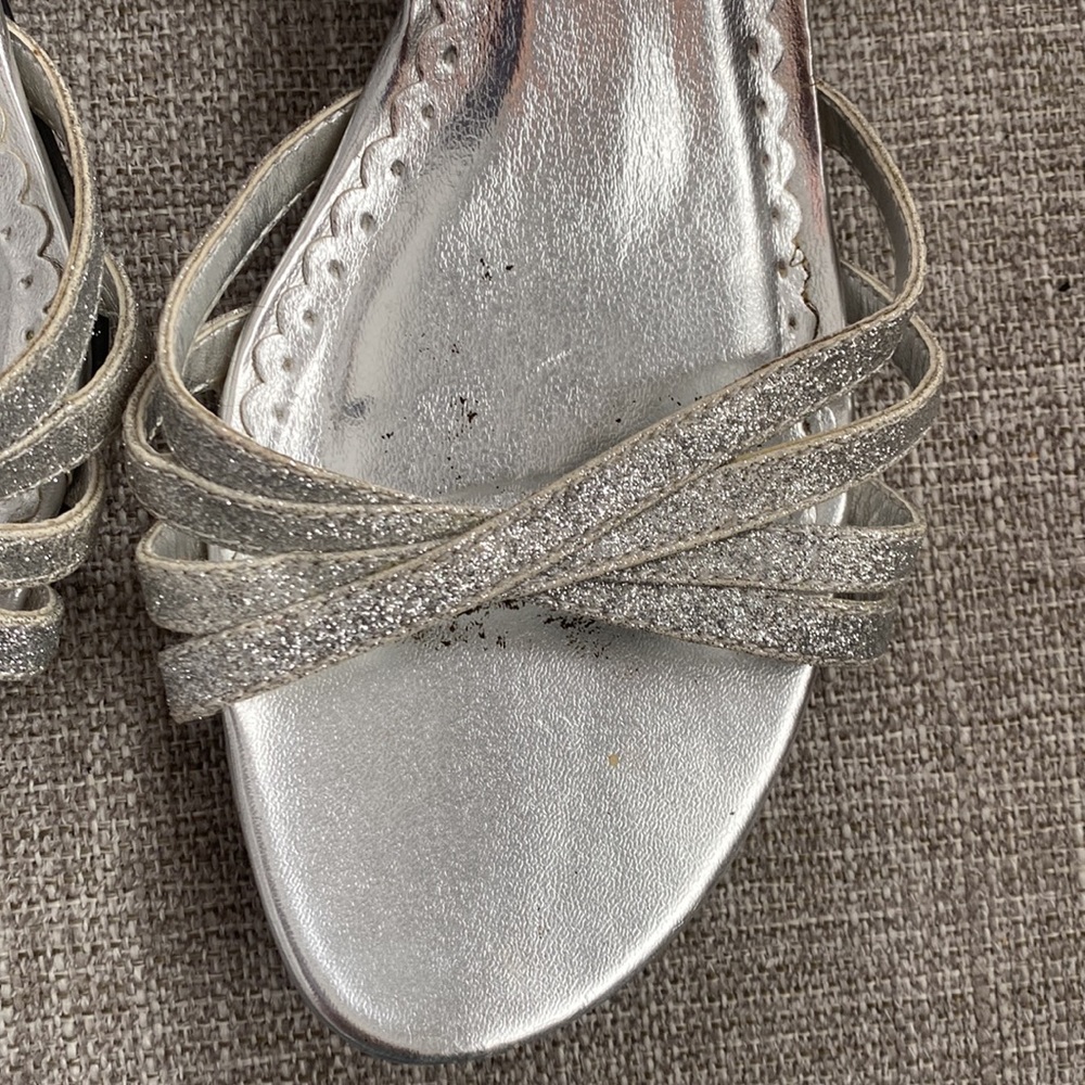 Silver Rampage sandals, size 7.5 - Picture 2 of 5